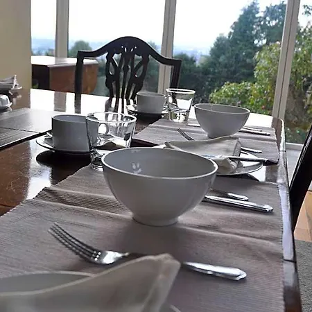 Bank House Bed and Breakfast 4*