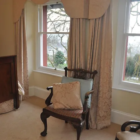 Bed and Breakfast Bank House 4*