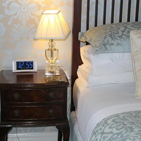 Bank House Bed & Breakfast